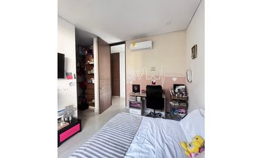 CASA EN CONJUNTO CERRADO