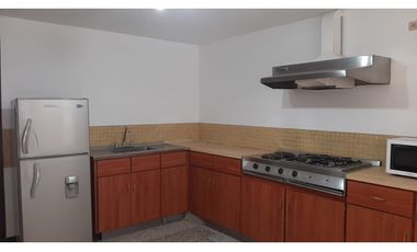 Amplia casa con jardín para arriendo en Santa Ana Occidental