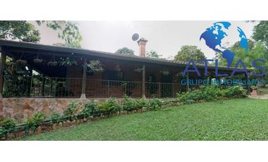 VENTA PERMUTA CASA CAMPESTRE CONJUNTO MESA DE LOS SANTOS COD: 535