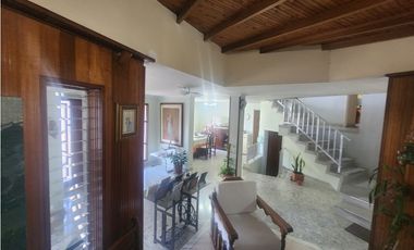 CASA  VENTA  SIMÓN BOLVAR AMÉRICA LAURELES ESQUINERA