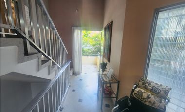CASA  VENTA  SIMÓN BOLVAR AMÉRICA LAURELES ESQUINERA