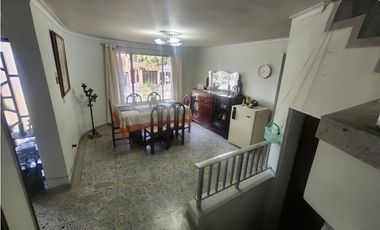 CASA  VENTA  SIMÓN BOLVAR AMÉRICA LAURELES ESQUINERA