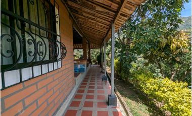 Finca En Copacabana