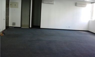 SE VENDE OFICINA EN EL POBLADO
