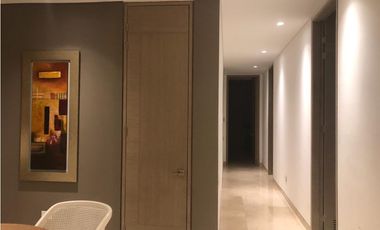 SE VENDE LUJOSO APARTAMENTO EN EL SECTOR GOLF
