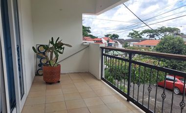 VENDEMOS CASA EN B. EL TRIANGULO VILLAVICENCIO