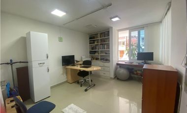 VENDEMOS CASA EN B. EL TRIANGULO VILLAVICENCIO