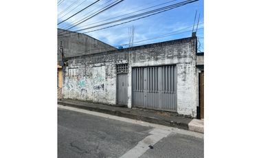 EN VENTA EXCELENTE LOTE EN BUENOS AIRES A UNA CUADRA DEL C.C.PROGRESO