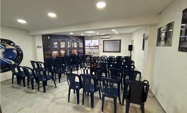 VENTA CASA UNIFAMILIAR LAURELES ESTADIO MEDELLIN PARA CONSTRUIR