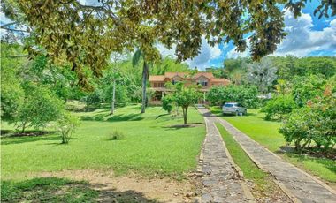Maat vende Finca campestre, Villeta 12.000m2, $1.800millones