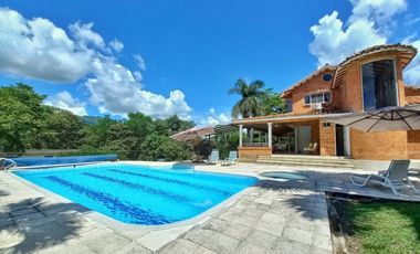 Maat vende Finca campestre, Villeta 12.000m2, $1.800millones