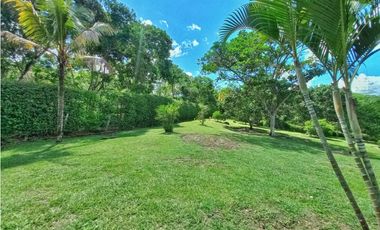 Maat vende Finca campestre, Villeta 12.000m2, $1.800millones