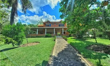 Maat vende Finca campestre, Villeta 12.000m2, $1.800millones