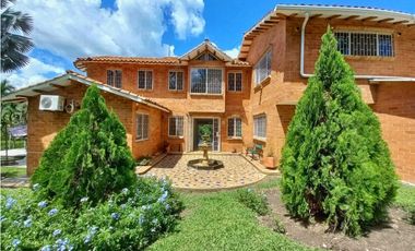 Maat vende Finca campestre, Villeta 12.000m2, $1.800millones