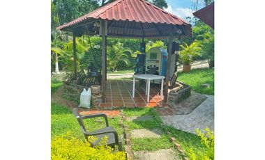 Maat vende casa campestre - Villeta 1.083m2 $720Millones