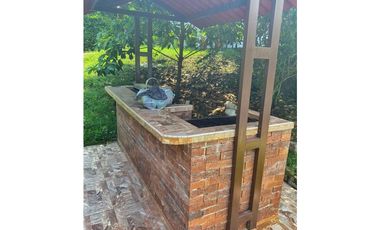 Maat vende casa campestre - Villeta 1.083m2 $720Millones