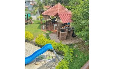 Maat vende casa campestre - Villeta 1.083m2 $720Millones
