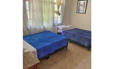 Maat vende casa campestre - Villeta 1.083m2 $720Millones