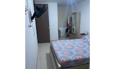 VENDO APARTAMENTO EN PUERTA DORADA