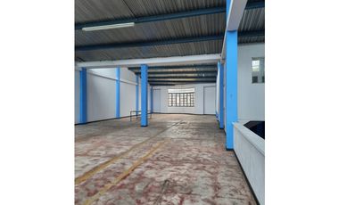 VENTA- ARRIENDO EXCELENTE BODEGA  VIA PTO LOPEZ -VILLAVICENCIO