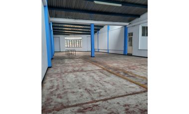 VENTA- ARRIENDO EXCELENTE BODEGA  VIA PTO LOPEZ -VILLAVICENCIO