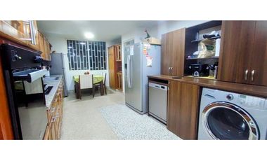 CASA EN CONDOMINIO EN EL POBLADO CERCA DEL CLUB CAMPESTRE NEGOCIBALE