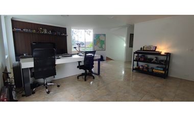 CASA EN CONDOMINIO EN EL POBLADO CERCA DEL CLUB CAMPESTRE NEGOCIBALE