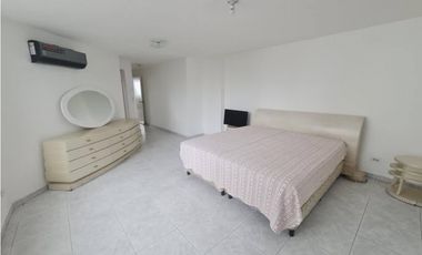 Se Vende Apartamento En Ave. Balboa PH Rocamar