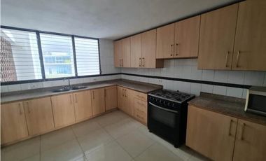 Se Vende Apartamento En Ave. Balboa PH Rocamar