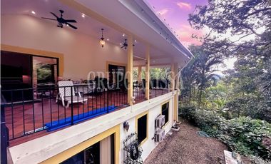 Oportunidad! Se Vende Hermosa Casa en Altos del Maria