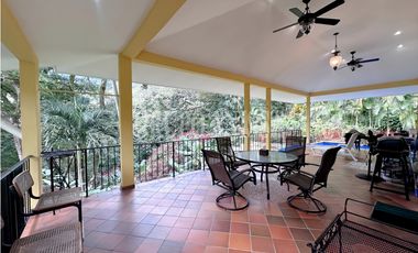 Oportunidad! Se Vende Hermosa Casa en Altos del Maria