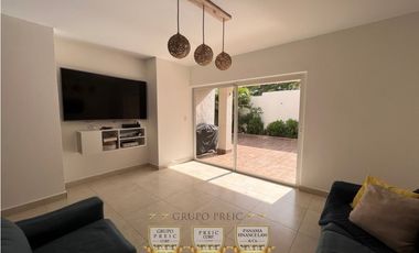 Casa Duplex en Venta en Reserva de Versalles Modelo Marsella