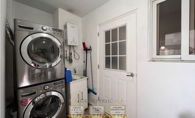 Casa Duplex en Venta en Reserva de Versalles Modelo Marsella