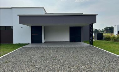 Casa campestre en condominio para la venta en Cerritos, Pereira!!!