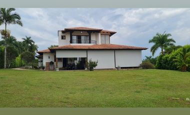 Casa campestre en condominio para la venta en Cerritos, Pereira!!!