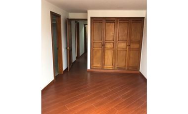 Ofrezco VENTA Apartamento SANTA BARBARA CENTRAL BUGANVILLA