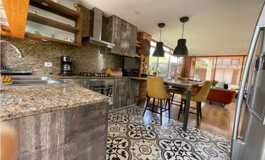 Vendemos hermosa casa en Chia