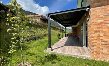 Rentamos o vendemos hermosa casa Campestre en Cajicá