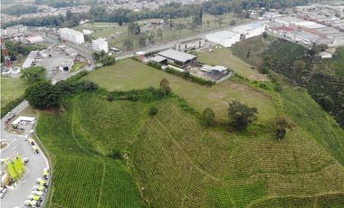 Se Vende Lote Uso De Suelo Industrial Sur de Armenia
