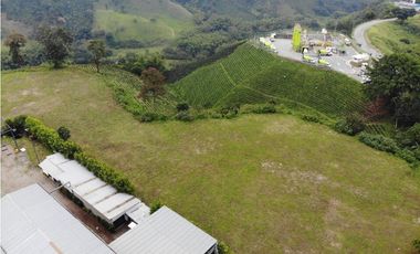 Se Vende Lote Uso De Suelo Industrial Sur de Armenia