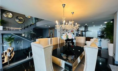 Casa Amoblada en alquiler Medellin, Las palmas