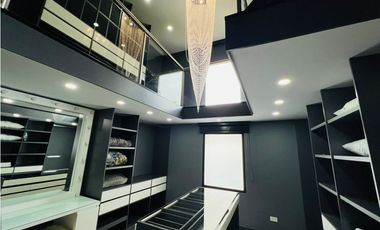 Casa Amoblada en alquiler Medellin, Las palmas