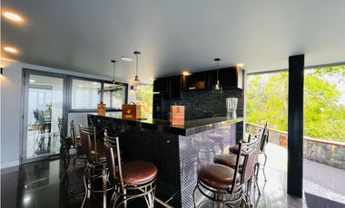 Casa Amoblada en alquiler Medellin, Las palmas