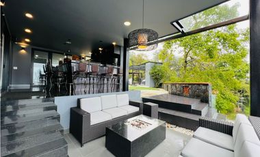 Casa Amoblada en alquiler Medellin, Las palmas
