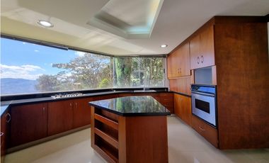 Venta de Casa Medellin Poblado
