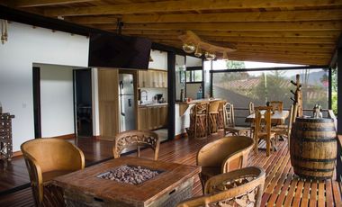Arriendo finca amoblada en Guarne