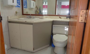 OFICINA CONSULTORIO EDIFICIO PRESTIGIO 90