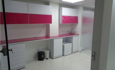 OFICINA CONSULTORIO EDIFICIO PRESTIGIO 90