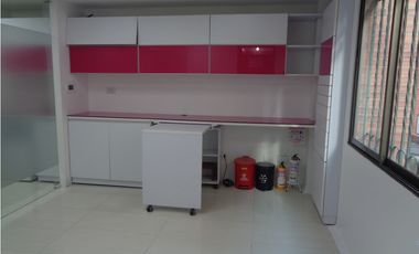 OFICINA CONSULTORIO EDIFICIO PRESTIGIO 90