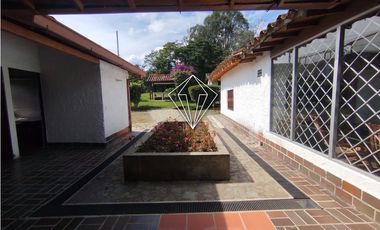 Arriendo finca en sector El Canadá- El Carmen de Viboral